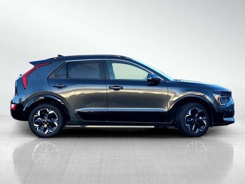 2025 Kia Niro EV WIND