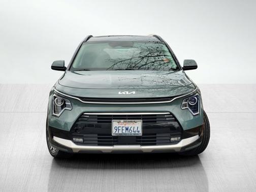 2023 Kia Niro EX TOURING