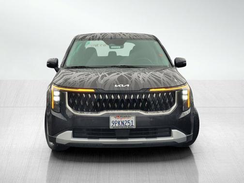 2025 Kia Carnival LXS