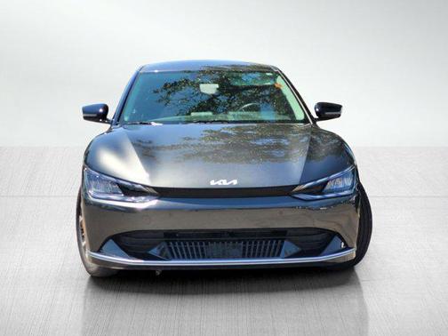 2024 Kia EV6 Wind