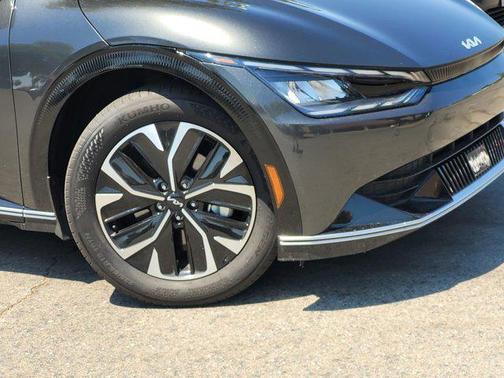 2024 Kia EV6 Wind