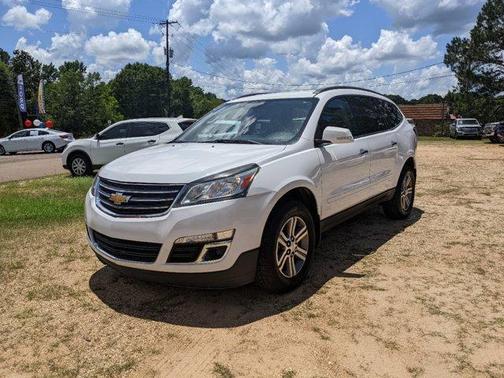 Photo 1 of 24 of 2017 Chevrolet Traverse 1LT