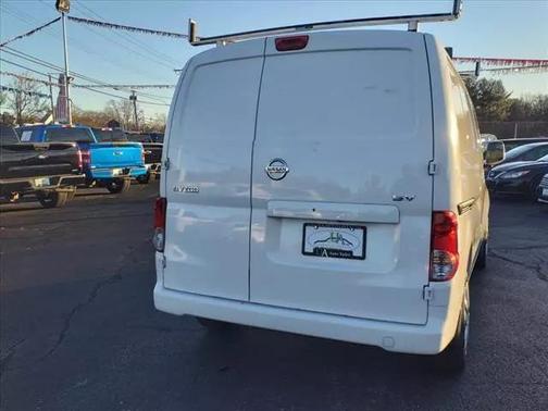 2015 Nissan NV200 SV