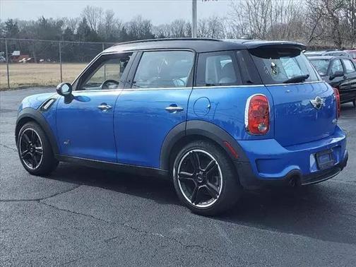 2012 MINI Cooper S Countryman Base