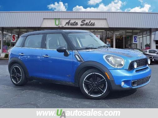 2012 MINI Cooper S Countryman Base