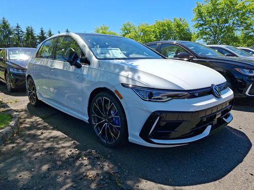 pure white 2026 Volkswagen Golf R 2.0T DSG