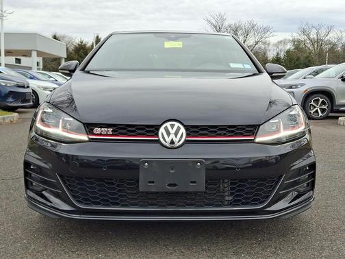 2018 Volkswagen Golf GTI 2.0T S 4-Door