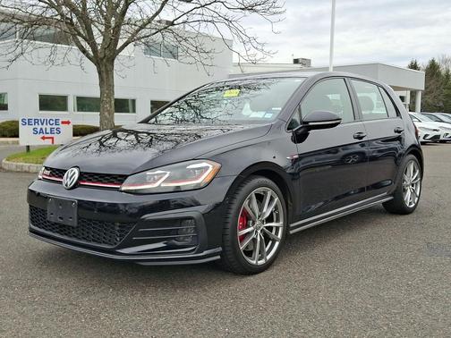 2018 Volkswagen Golf GTI 2.0T S 4-Door