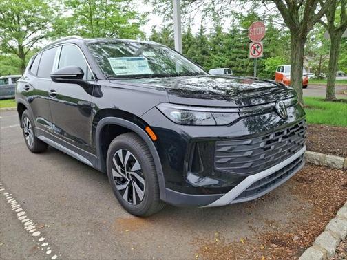2025 Volkswagen Tiguan 2.0T S 4MOTION