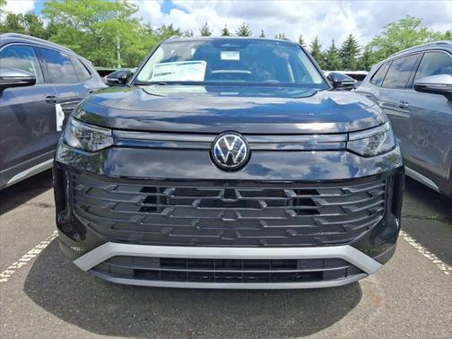 2025 Volkswagen Tiguan 2.0T SE 4MOTION