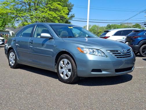Aloe Green Metallic - 776 2009 Toyota Camry LE