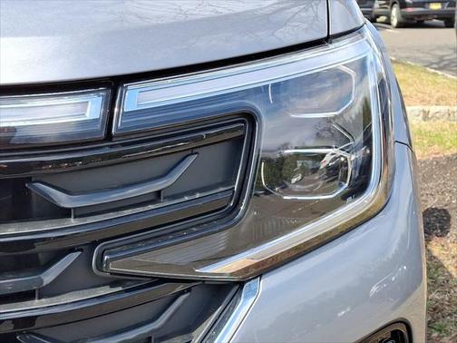 2025 Volkswagen Atlas 2.0T SEL Premium R-Line 4MOTION