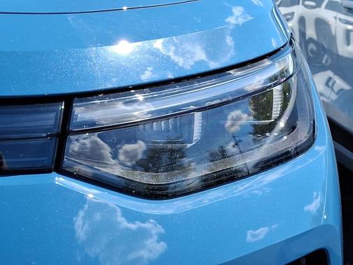 2025 Volkswagen Tiguan 2.0T SE 4MOTION
