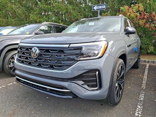 2026 Volkswagen Atlas 2.0T SEL Premium R-Line 4MOTION