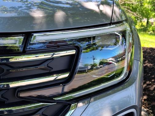 Silver Mist Metallic 2026 Volkswagen Atlas 2.0T SE w/Technology 4MOTION