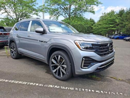 2025 Volkswagen Atlas 2.0T SEL Premium R-Line 4MOTION