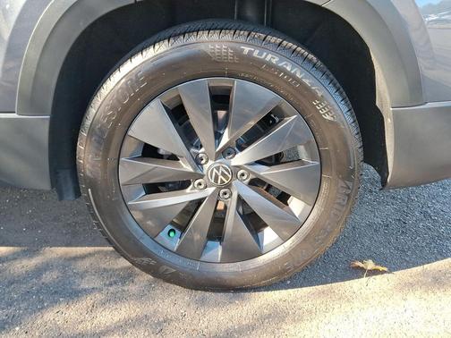 2022 Volkswagen Taos S