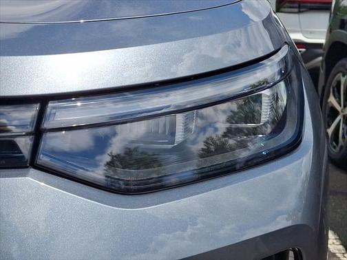 2025 Volkswagen Tiguan 2.0T SE 4MOTION