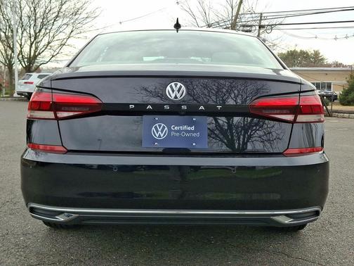 2020 Volkswagen Passat 2.0T SE