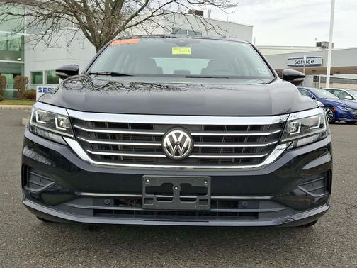 2020 Volkswagen Passat 2.0T SE