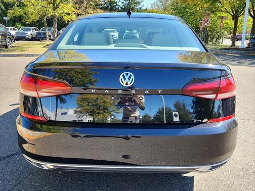 2020 Volkswagen Passat 2.0T SE