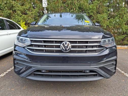 2022 Volkswagen Tiguan 2.0T SE 4MOTION