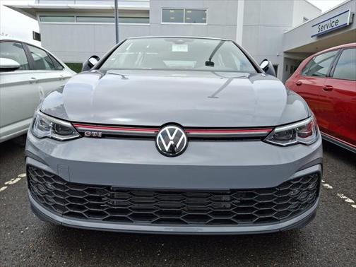 2024 Volkswagen Golf GTI 2.0T SE DSG