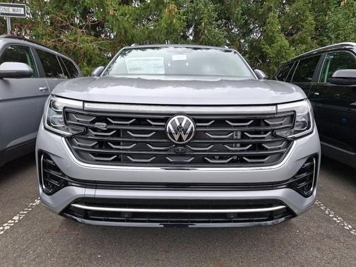 2026 Volkswagen Atlas Cross Sport 2.0T SEL Premium