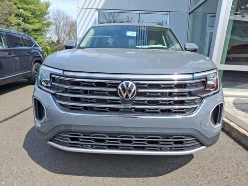 2026 Volkswagen Atlas 2.0T SE w/Technology 4MOTION