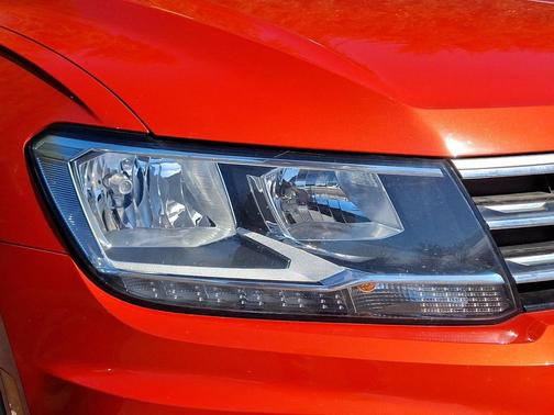 2018 Volkswagen Tiguan 2.0T SE 4MOTION