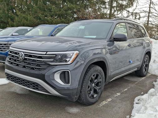 2026 Volkswagen Atlas Peak Edition