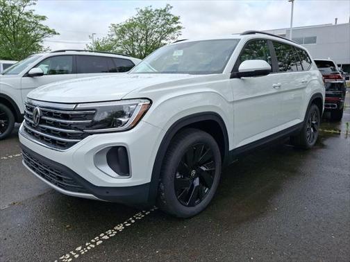 2025 Volkswagen Atlas 2.0T SE w/Technology 4MOTION