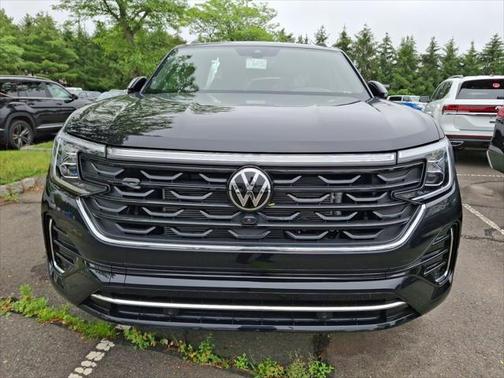 2025 Volkswagen Atlas Cross Sport 2.0T SEL Premium