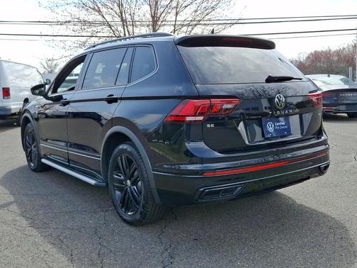 2022 Volkswagen Tiguan 2.0T SE R-Line Black 4MOTION