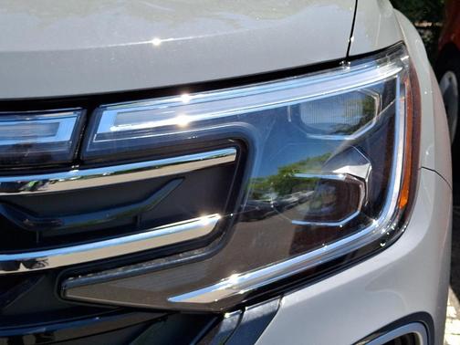 pure gray 2026 Volkswagen Atlas Peak Edition