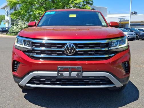 AURORA RED CHROMA 2023 Volkswagen Atlas 2.0T SE w/Technology 4MOTION