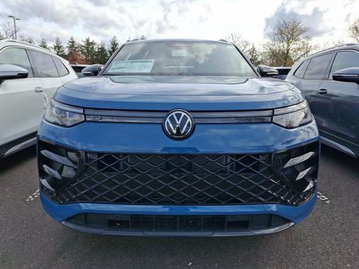 2026 Volkswagen Tiguan 2.0T SE R-Line Black 4MOTION