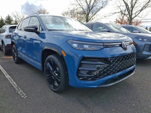 2026 Volkswagen Tiguan 2.0T SE R-Line Black 4MOTION