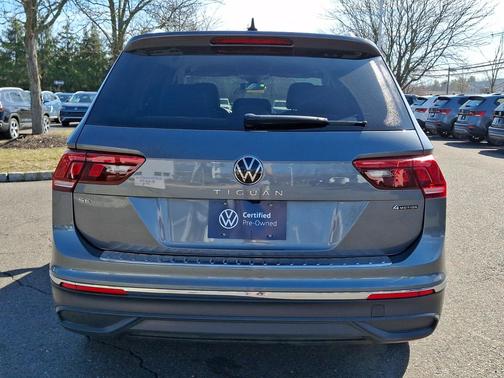 2024 Volkswagen Tiguan 2.0T SE 4MOTION