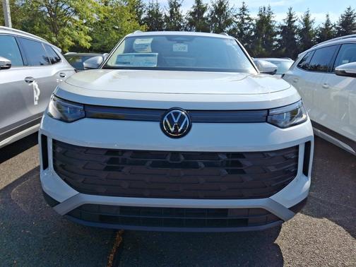 2025 Volkswagen Tiguan 2.0T SE 4MOTION