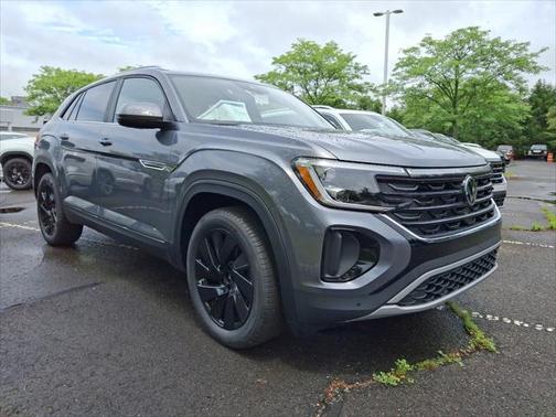 2025 Volkswagen Atlas Cross Sport 2.0T SE w/Technology 4MOTION