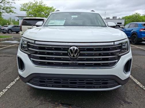 2025 Volkswagen Atlas 2.0T SE w/Technology 4MOTION