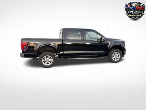 Agate Black Metallic 2025 Ford F-150 XLT