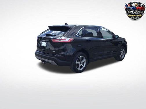 Agate Black Metallic 2023 Ford Edge SEL