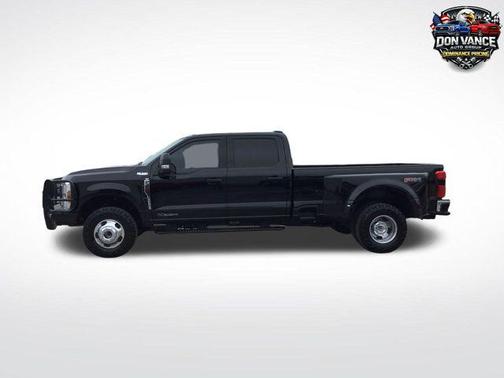 Agate Black Metallic 2025 Ford F-350 XLT