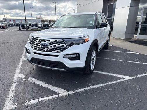 2023 Ford Explorer Platinum