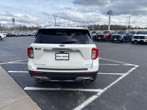 2023 Ford Explorer Platinum
