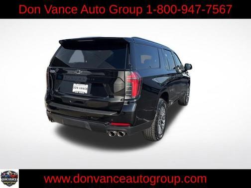 2025 Chevrolet Suburban 4WD Z71