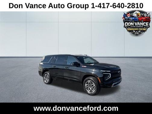 2025 Chevrolet Suburban 4WD Z71