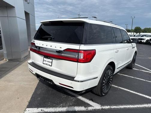 2020 Lincoln Navigator Black Label